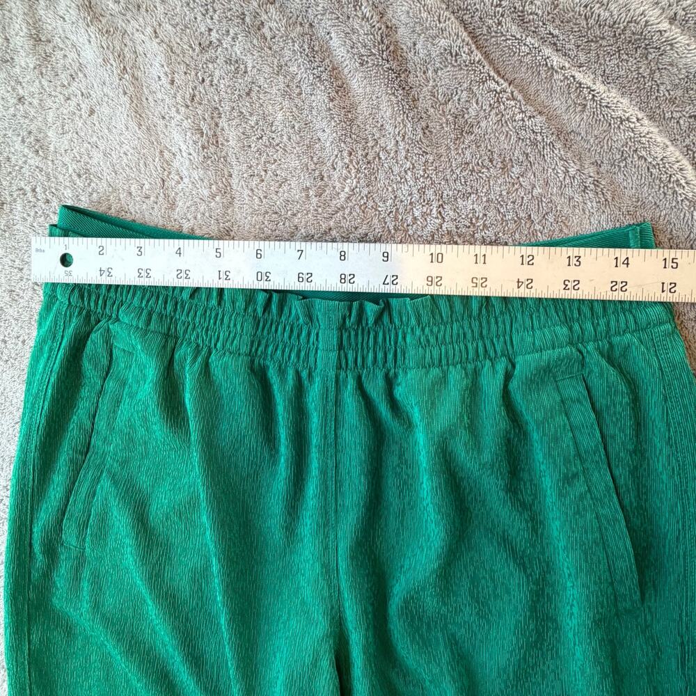 Athleta Echo Wide Crop Pant Size 8 High Waisted Elastic Breathable Athleisure - Picture 6 of 9